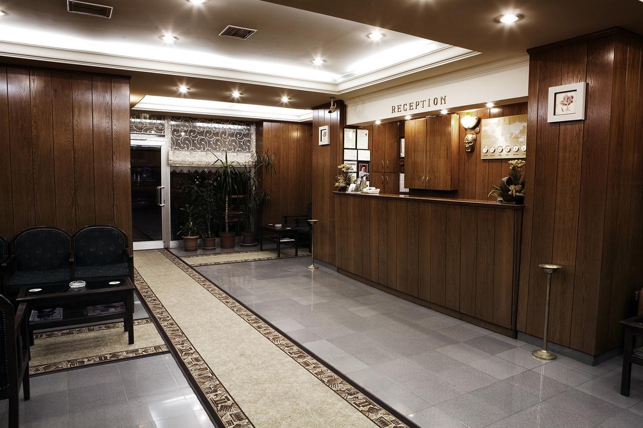 Hotel Yenibosna Стамбул Экстерьер фото